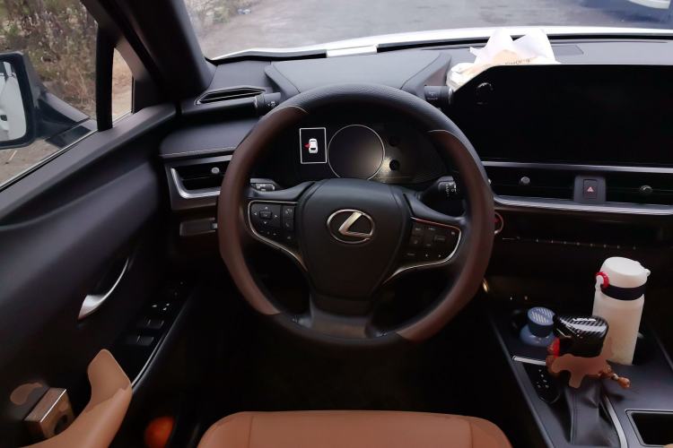 Used Lexus UX 2022 260h Explore-Edition