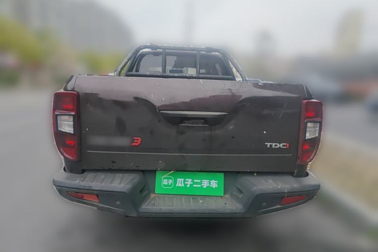 Used JMC Yuhu 3 2018 2.5T Diesel Two-Wheel Drive Advanced Version with Long Wheelbase Rear