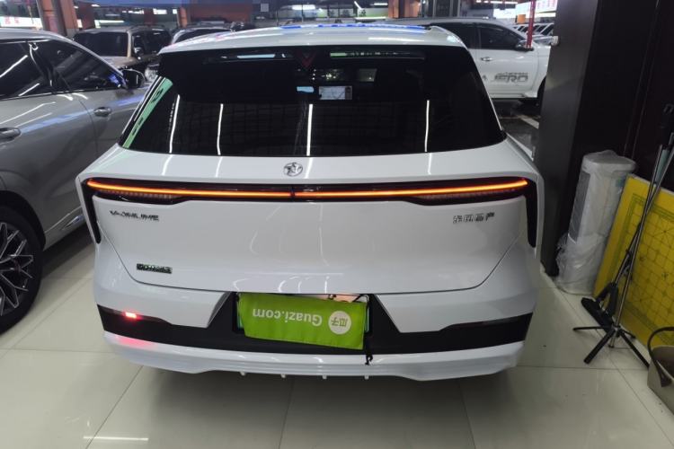 Used Venucia V DD-i 2023 110 km iE Version
