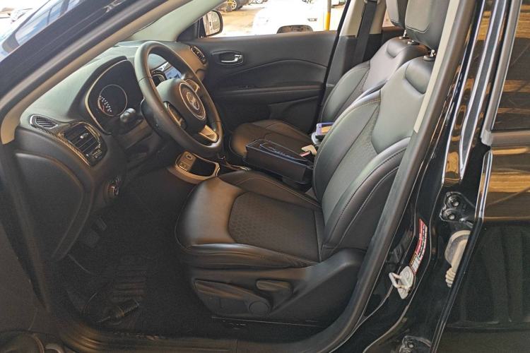 Used Jeep Compass 2017 200T Automatic Enjoyment Version