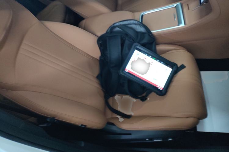 Used Geely Galaxy L7 2025 EM-i 115km Exploration+ Edition Right Front Seat