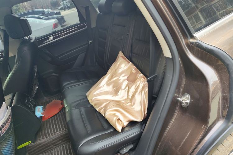 Used Volkswagen Touareg 2015 3.0 TDI Diesel Comfort Model