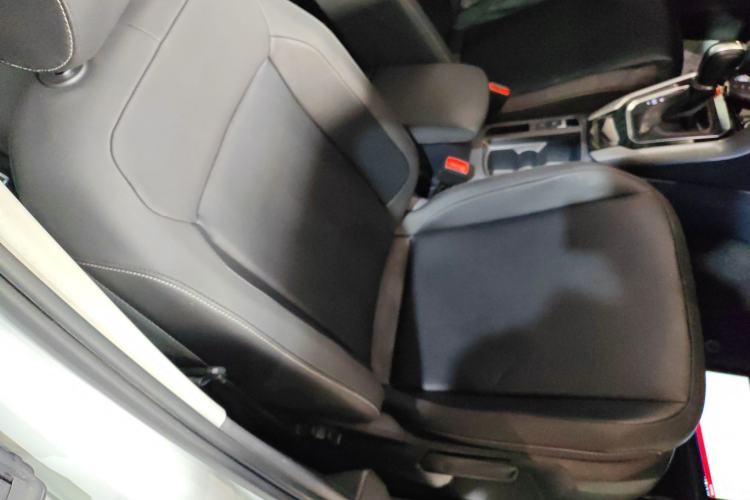 Used Volkswagen T-ROC 2022 280TSI DSG Two-Wheel Drive Elite PLUS