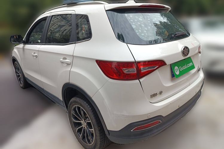 Used FAW Senya R7 2016 1.6L Manual Smart Version
