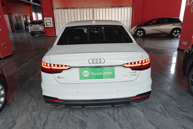 Used Audi A4L 2022 40 TFSI Luxury Dynamic Model