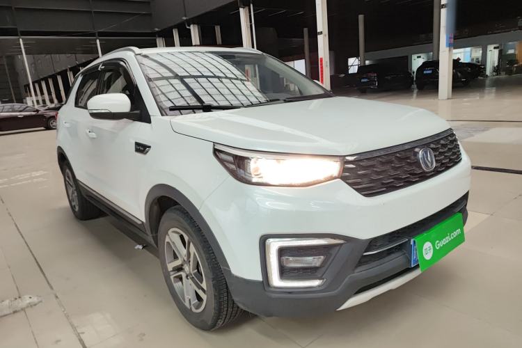 Used CHANGAN CS55 2019 1.5T Automatic Colorful Edition China VI Standard Front Right 45 Deg