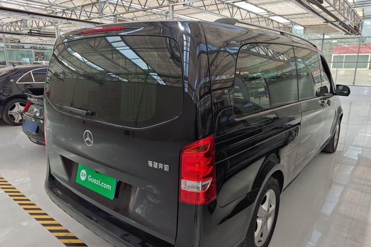 Used Mercedes-Benz Vito 2018 2.0T Elite Version 7 Seats China VI Emission Standard

