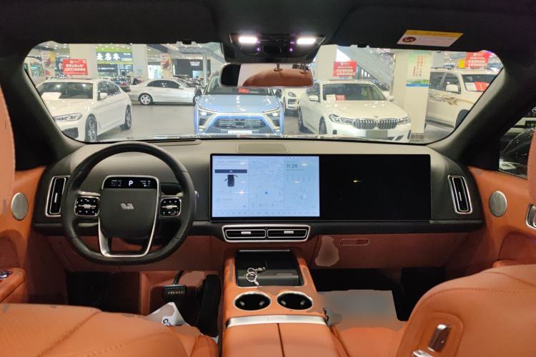 Used Li Auto L8 2023 Pro Model
