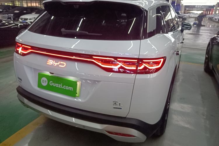 Used BYD Song L DM-i 2025 Intelligent Driving Version 112 km Leading Trim Rear Right 45 Deg