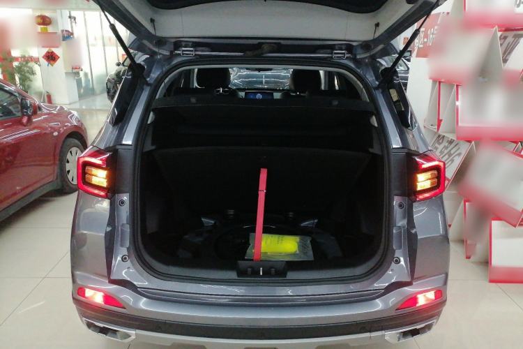 Used Chery Tiggo 5x 2022 Superhero Edition 1.5L Manual Fashion Model Trunk