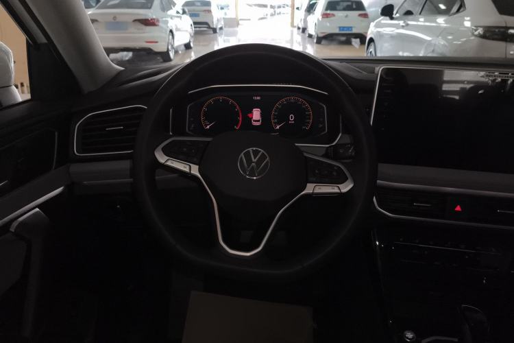 Used Volkswagen Tayron 2023 280TSI Two-Wheel-Drive Luxury Plus Advanced Version Steering Wheel
