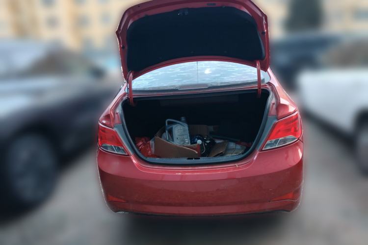 Used Hyundai Verna (older generation) 2014 1.4L Manual Smart GLS Trim
