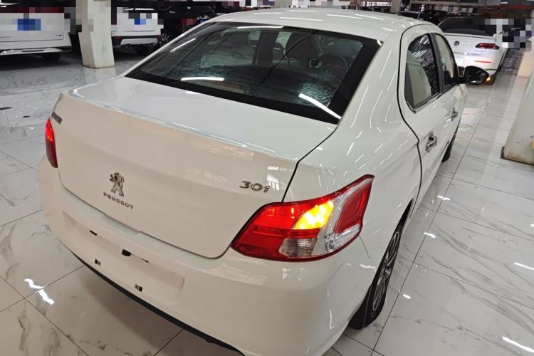 Used Peugeot 301 2016 1.6L Manual Comfort Edition