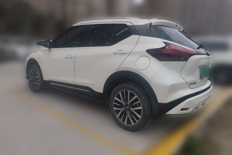 Used Nissan Kicks 2022 1.5L CVT XL Fashion Edition Rear Left 45 Deg