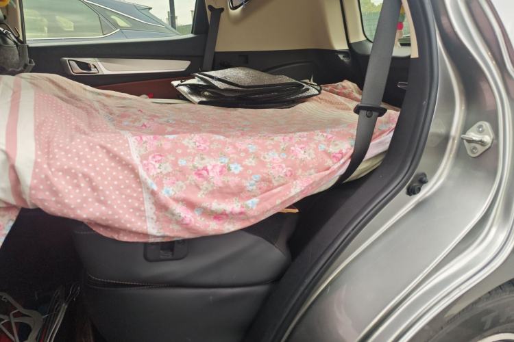 Used Geely Auto Vision X6 2018 1.4T CVT 4G Connected Flagship Edition
