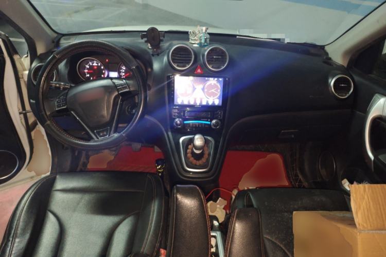 Used Haval H6 2015 Upgraded Model 1.5T Manual Two-Wheel Drive Elite Version