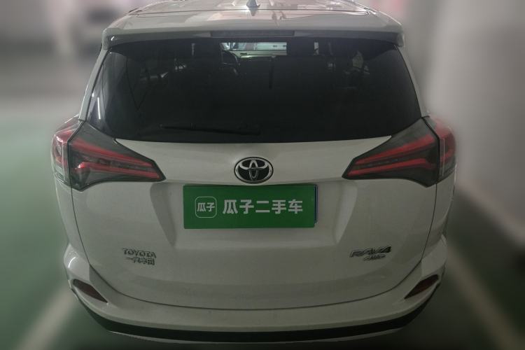 Used Toyota RAV4 2016 2.0L CVT 4x4 New Edition China V Standard
