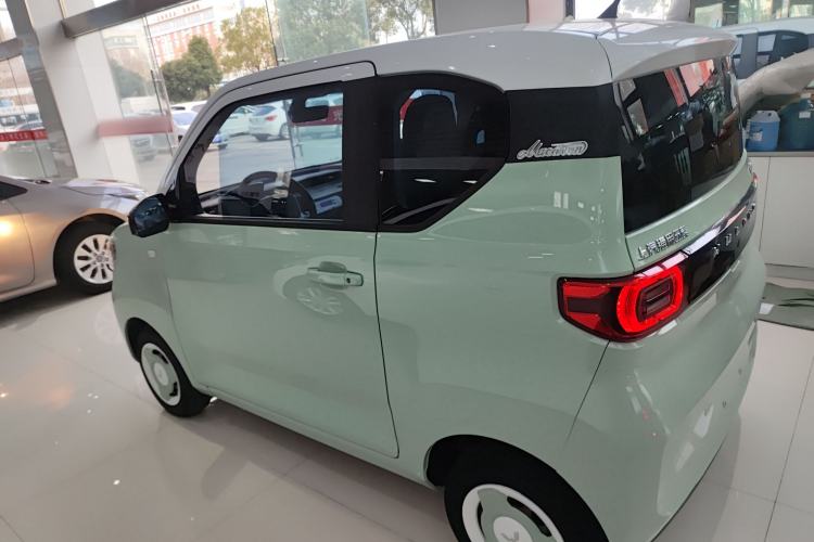 Used Wuling Hongguang MINIEV 2022 Macaron Premium Model – Lithium Iron Phosphate

