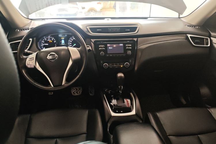 Used Nissan X-Trail 2014 2.0L CVT Comfort Edition 2WD
