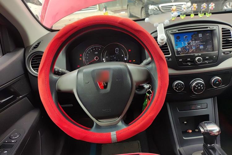 Used Roewe 350 2015 1.5L Automatic Luxury Sunroof Edition
