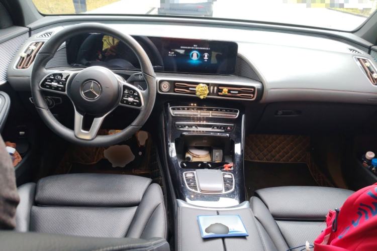 Used Mercedes-Benz EQC 2021 EQC 350 4MATIC Center Console