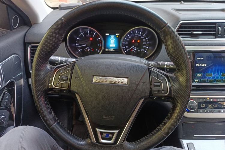 Used Haval H6 Coupe 2015 Blue Label 2.0T Manual Two-Wheel-Drive Elite Model Steering Wheel