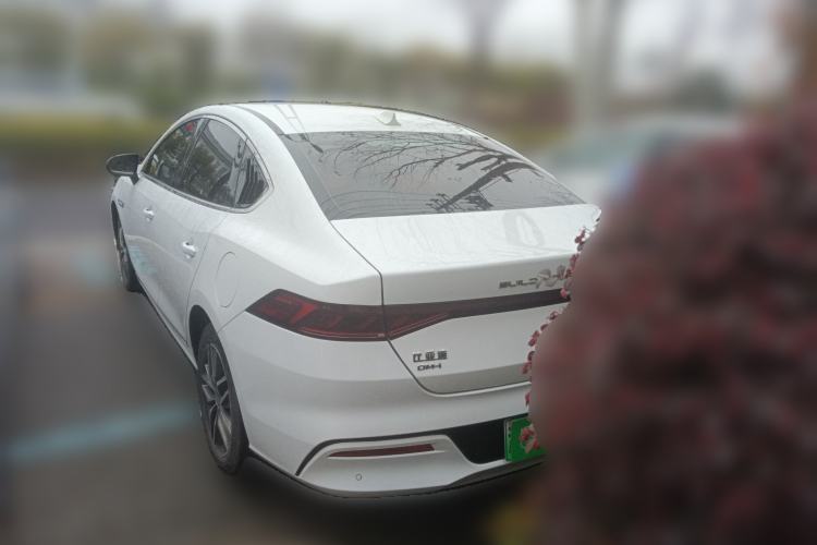 Used BYD Qin PLUS 2023 Champion Edition DM-i 120KM Excellence Model
