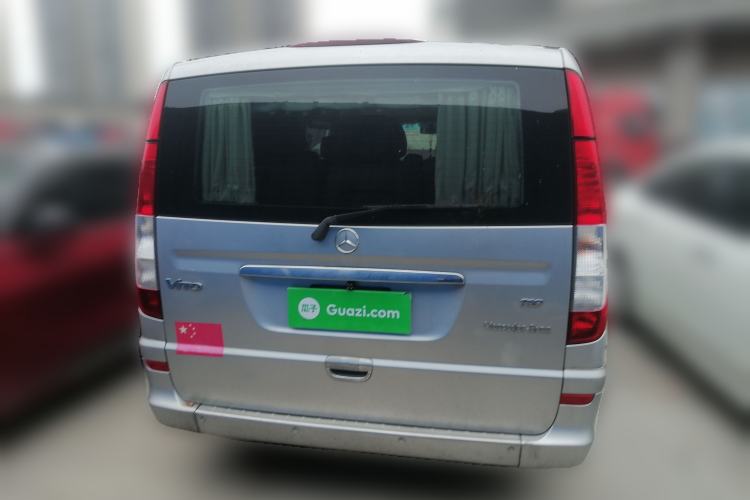 Used Mercedes-Benz Vito 2011 2.5L 7-seater executive version Rear