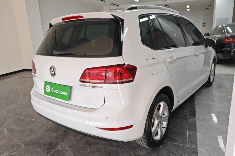 Used Volkswagen Golf Sportsvan 2016 1.6L Automatic Comfort Model Rear Right 45 Deg