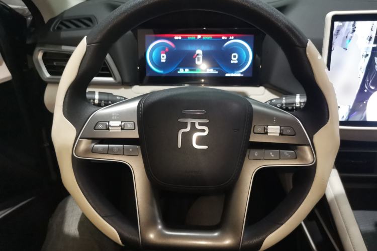 Used BYD Yuan UP 2024 401KM Leading Edition Steering Wheel