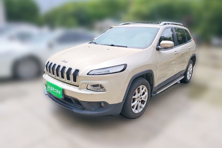 Used Jeep Cherokee 2014 2.4L Urban Edition Guazi used car, China used car export, Used car for sale, Used  cars, Cheapest cars for sale