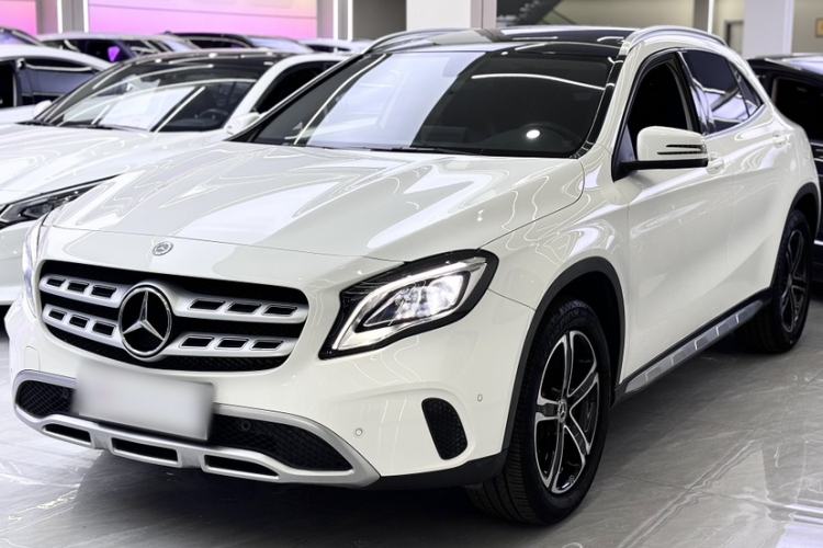 Used Mercedes-Benz GLA 2018 GLA 200 Fashion Model
