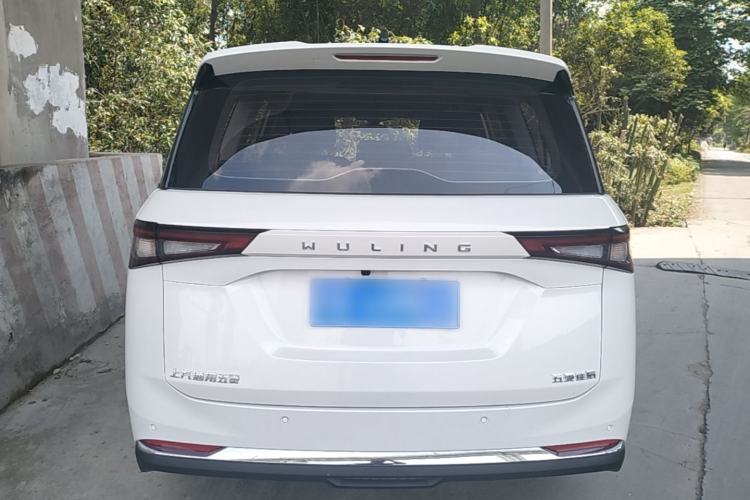 Used Wuling Jiachen 2022 1.5T Manual Comfort & Dynamic Version Rear