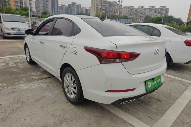 Used Hyundai Verna (new generation) 2016 1.4L Automatic Cool Edition GLS Exterior 2