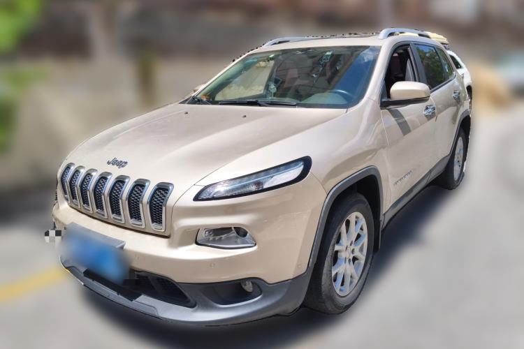 Used Jeep Cherokee 2016 2.4L Leading Edition Guazi used car, China used car export, Used car for sale, Used  cars, Cheapest cars for sale