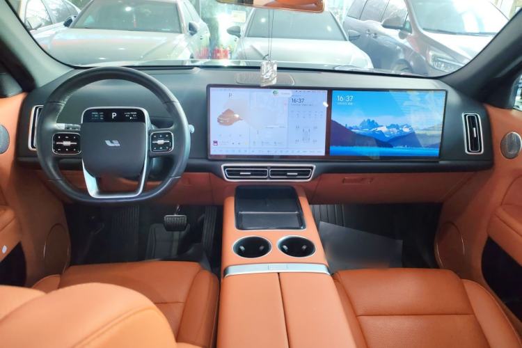 Used Li Auto L7 2023 Pro Model
