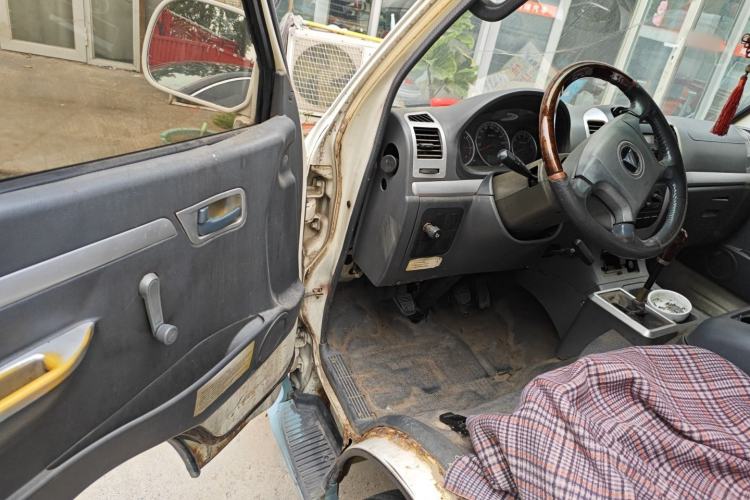 Used Foton Scenic 2010 2.0L Express Classic Short-Wheelbase Low-Roof 491EQ4A
