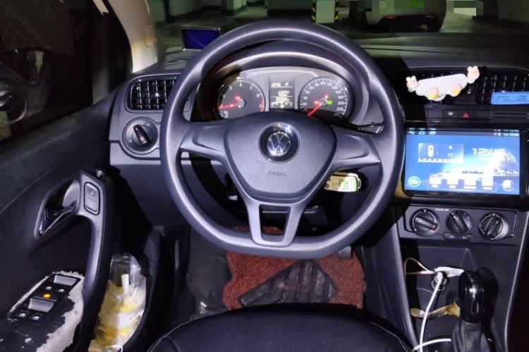 Used Volkswagen Polo 2016 1.4L Automatic Trendy Model Steering Wheel