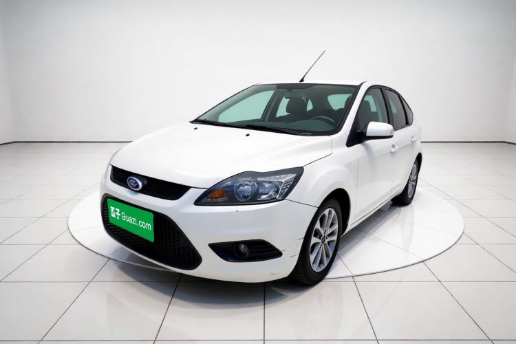 Used Ford Focus 2013 Hatchback Classic 1.8L Manual Base Model Guazi used car, China used car export, Used car for sale, Used cars, Cheapest cars for sale