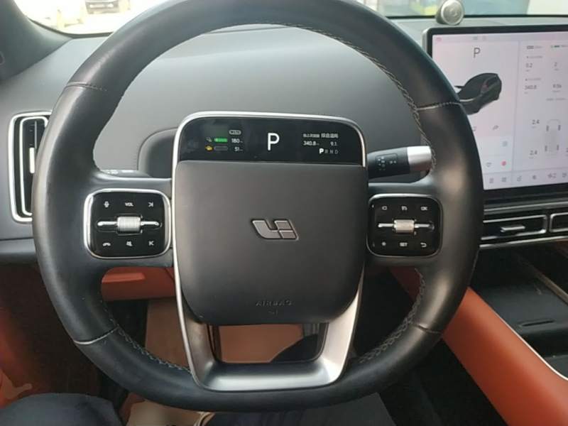 Used Li Auto L8 2023 Pro Model — 10