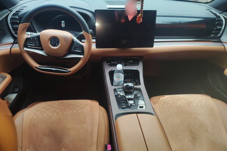 Used BYD Han 2022 DM-i 121KM Luxury Model