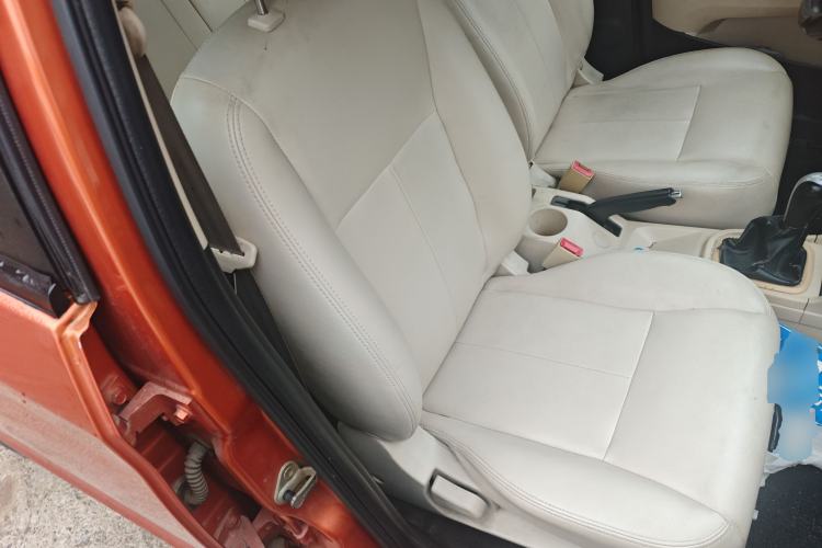 Used Chery Fengyun 2 2013 Hatchback 1.5L Manual Ruiyi Edition Right Front Seat