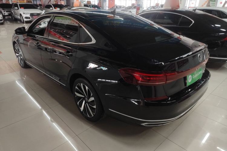 Used Volkswagen Passat 2023 330TSI Elite Edition
