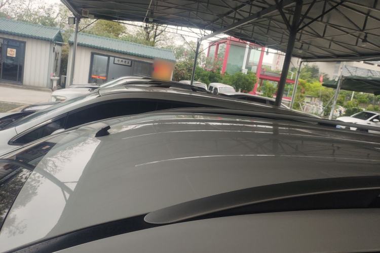 Used Venucia M50V 2017 1.6L XL CVT Luxury Edition