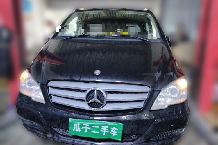 Used Mercedes-Benz Viano 2013 3.0L Navigator Edition Front