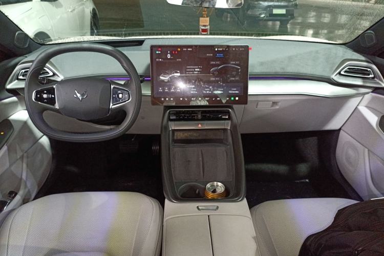 Used ARCFOX Alpha S5 2025 560MAX 185kW Center Console