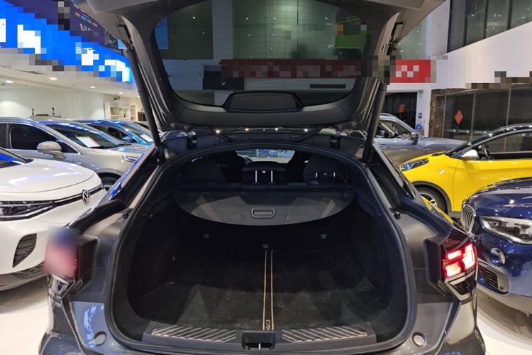 Used Lynk & Co 05 2022 2.0TD Four-Wheel Drive Dynamic Halo