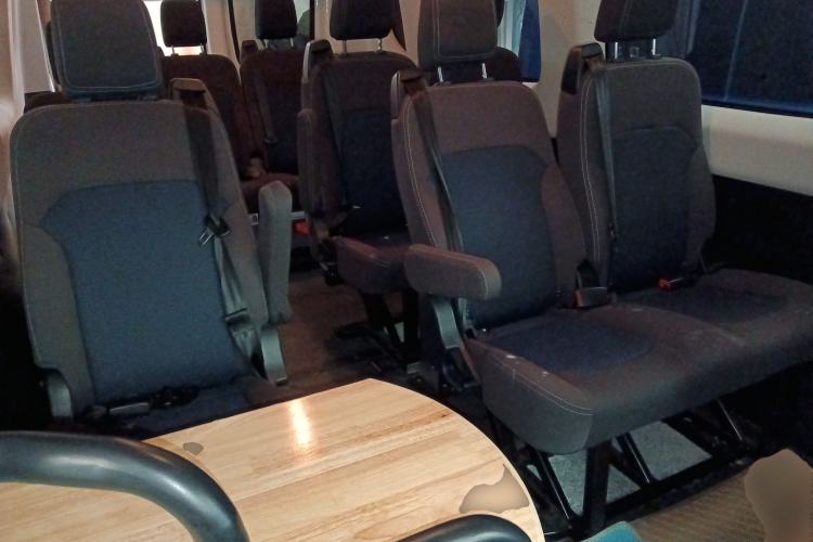 Used Iveco Eurocargo 2021 3.0T Automatic Super-Rui Long Wheelbase Short Overhang High Roof Manual Doors F1C