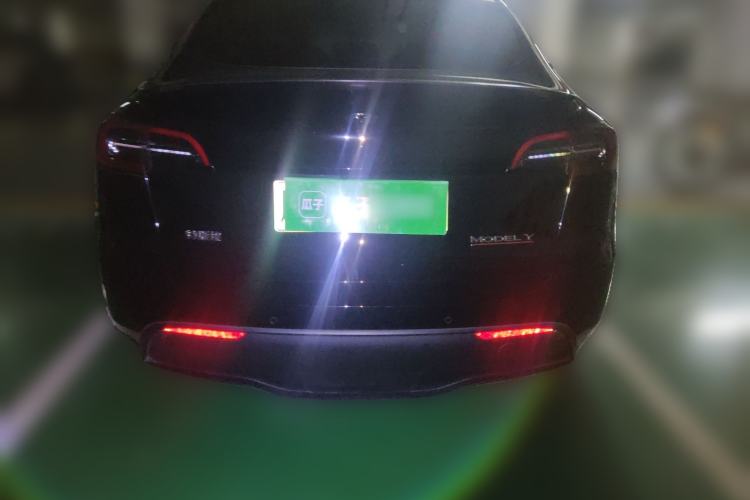 Used Tesla Model Y 2023 High-Performance All-Wheel-Drive Version