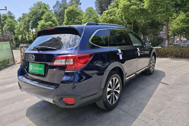 Used Subaru Outback 2017 2.5i Sport Navigation Edition with EyeSight
